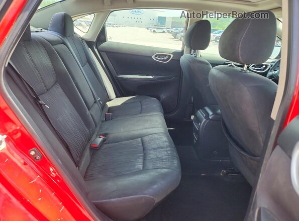 3N1AB7AP3JY259062 2018 NISSAN SENTRA Red Rear seats view