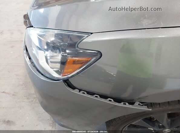 3N1AB7AP3JY263290 2018 NISSAN SENTRA Gray Rear interior view