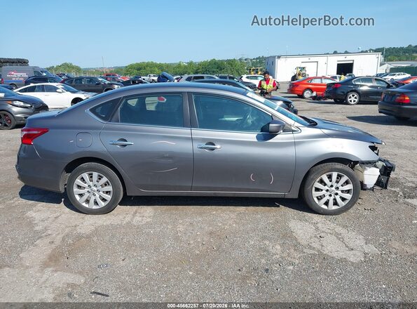 3N1AB7AP3JY331345 2018 NISSAN SENTRA Gray Widok wnętrza z tyłu