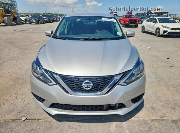 3N1AB7AP3JY337243 2018 NISSAN SENTRA Silver Դիմացի տեսք