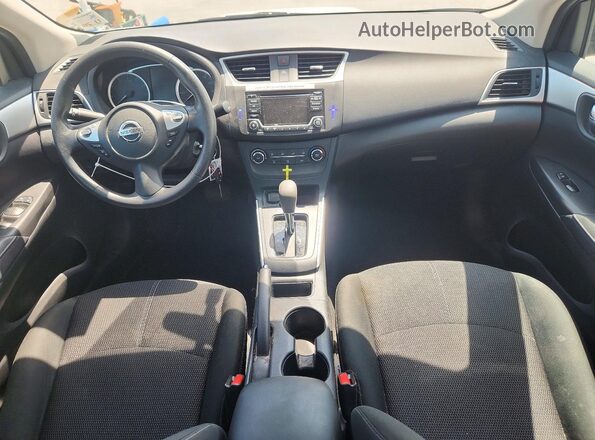 3N1AB7AP3JY337243 2018 NISSAN SENTRA Silver Առջևի վահանակի տեսք