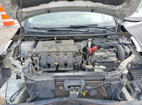 3N1AB7AP3KY351743 2019 NISSAN SENTRA Silver Vista interior trasera