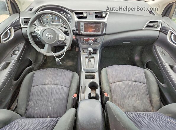 3N1AB7AP3KY361298 2019 NISSAN SENTRA Белый Вид панели приборов
