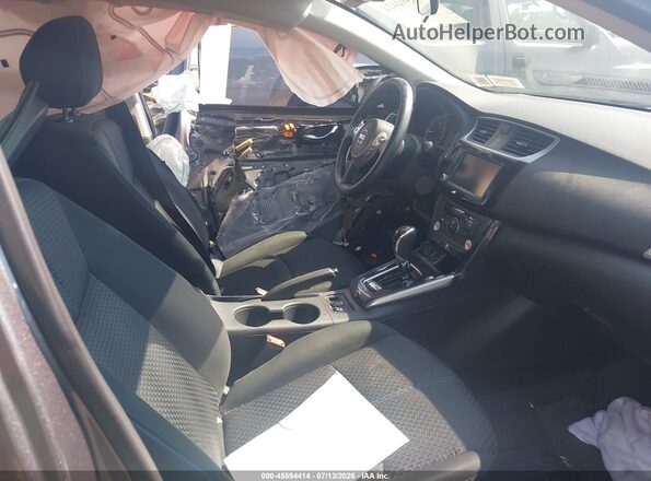 3N1AB7AP3KY382541 2019 NISSAN SENTRA Gray Вид салону спереду
