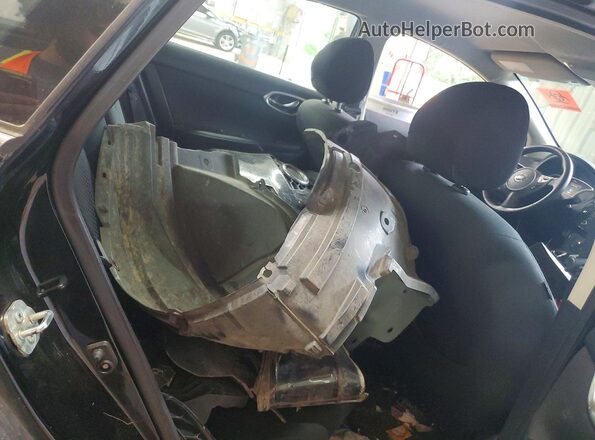 3N1AB7AP3KY396116 2019 NISSAN SENTRA Black Vista de los asientos traseros