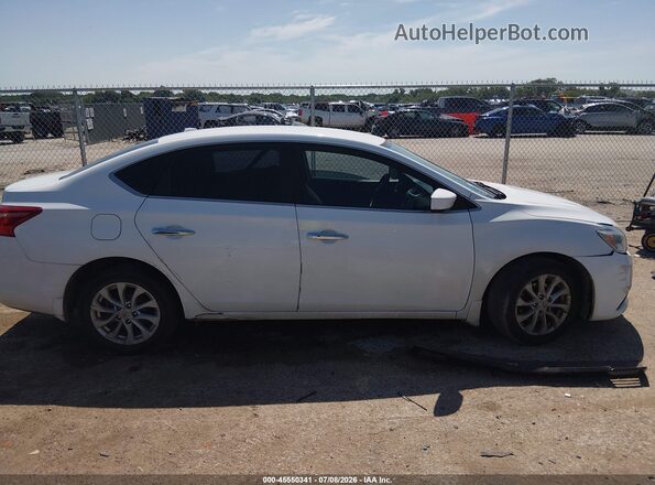 3N1AB7AP3KY410256 2019 NISSAN SENTRA White Widok wnętrza z tyłu
