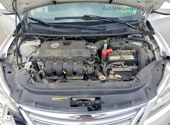 3N1AB7AP4EY338021 2024 NISSAN SENTRA White Vista interior trasera