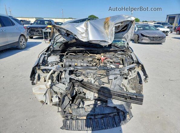 3N1AB7AP4GL677474 2016 NISSAN SENTRA Silver Вид спереду