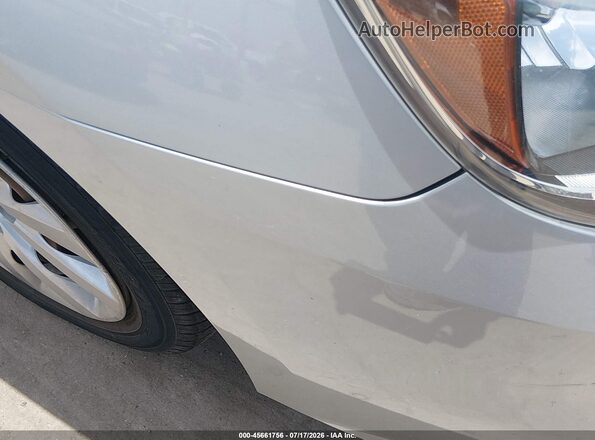 3N1AB7AP4GY290698 2016 NISSAN SENTRA Серебряный Вид задней части салона