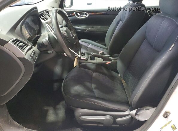 3N1AB7AP4HL653581 2024 NISSAN SENTRA White წინა სალონის ხედი