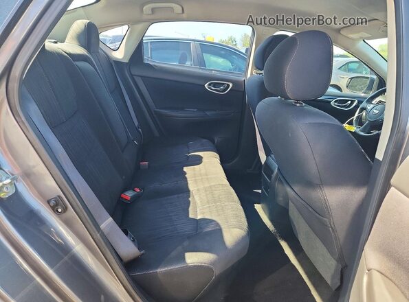 3N1AB7AP4HL707316 2017 NISSAN SENTRA Silver Вид задніх сидінь