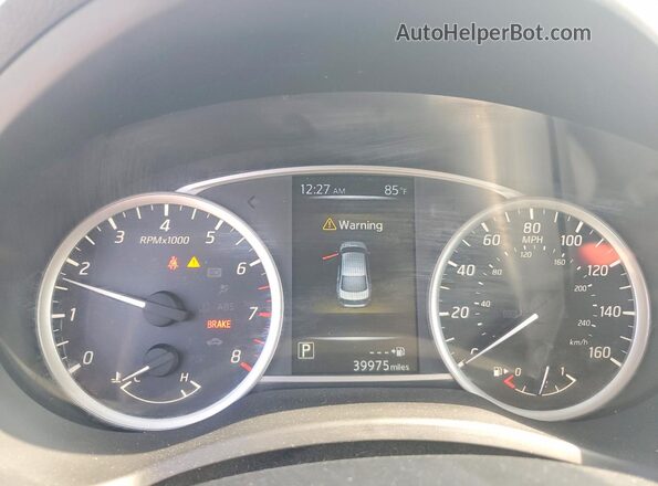 3N1AB7AP4HY252020 2017 NISSAN SENTRA Silver Вид щитка приладів