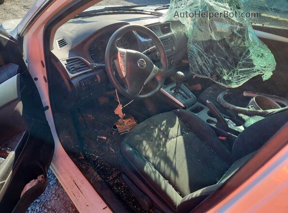 3N1AB7AP4HY253149 2017 NISSAN SENTRA White Առջևի վահանակի տեսք