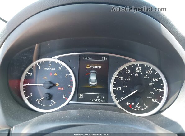 3N1AB7AP4HY302267 2017 NISSAN SENTRA Red Հետևի նստատեղերի տեսք