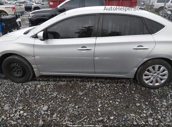 3N1AB7AP4HY305301 2017 NISSAN SENTRA Silver Widok z przodu