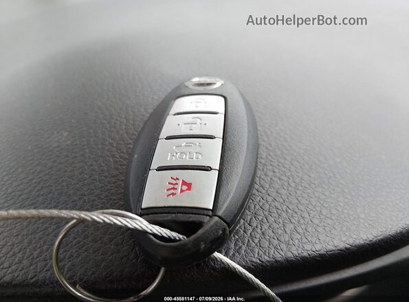 3N1AB7AP4HY305301 2017 NISSAN SENTRA Silver Widok deski rozdzielczej