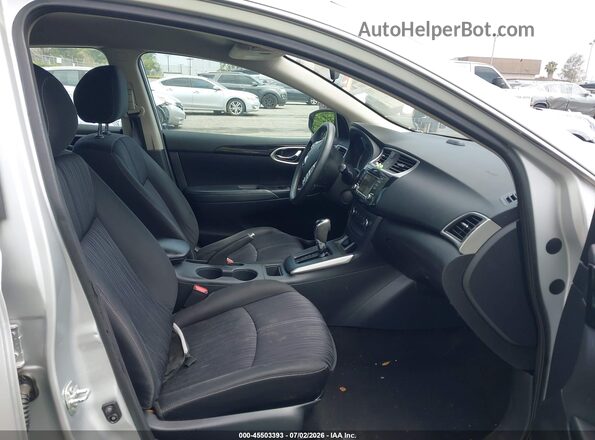 3N1AB7AP4HY339979 2017 NISSAN SENTRA Silver Սալոնի դիմացի տեսք