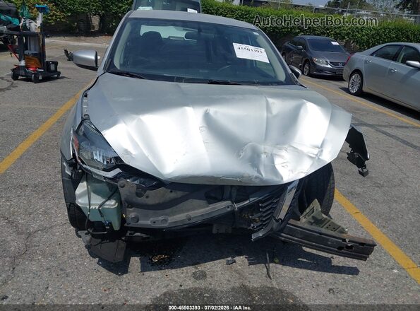 3N1AB7AP4HY339979 2017 NISSAN SENTRA Silver Դիմացի տեսք