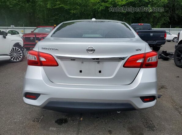 3N1AB7AP4JL663095 2018 NISSAN SENTRA Silver Widok z tyłu