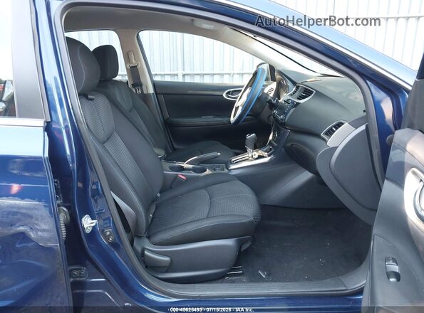 3N1AB7AP4JY206757 2018 NISSAN SENTRA Dark Blue Widok wnętrza z przodu