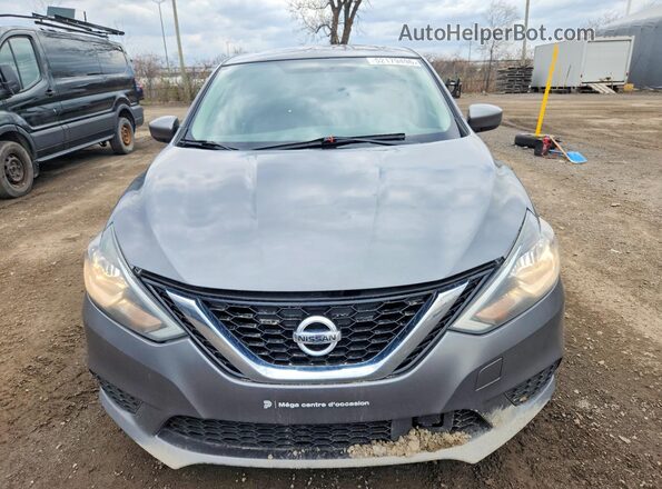 3N1AB7AP4JY209884 2018 NISSAN SENTRA Gray Widok z przodu