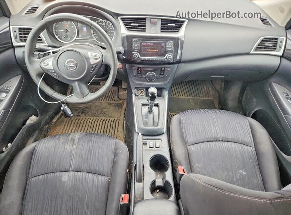 3N1AB7AP4JY209884 2018 NISSAN SENTRA Gray Widok deski rozdzielczej