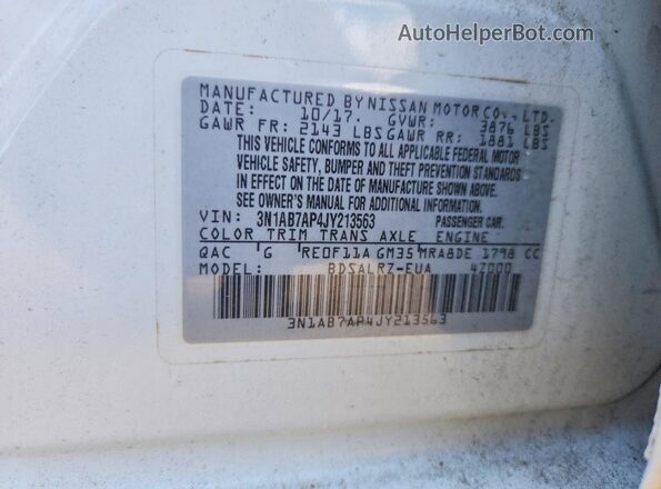 3N1AB7AP4JY213563 2018 NISSAN SENTRA White Vista del compartimento del motor