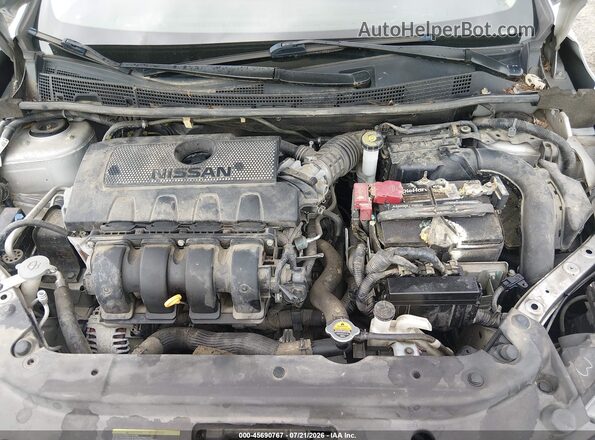 3N1AB7AP4JY227446 2018 NISSAN SENTRA Серебряный Вид сзади