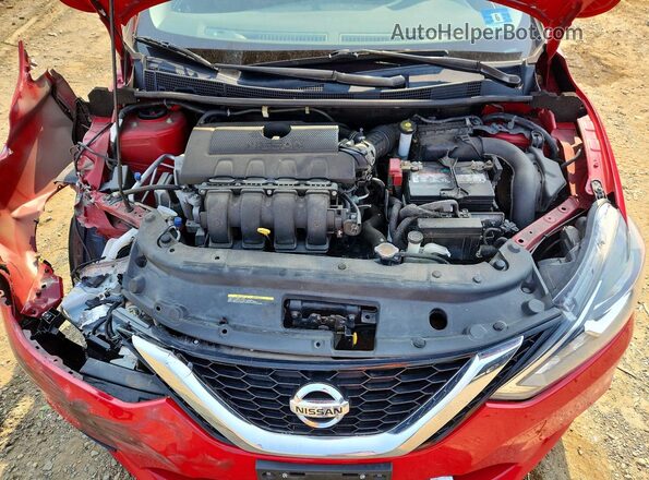 3N1AB7AP4JY262472 2018 NISSAN SENTRA Red Widok wnętrza z tyłu