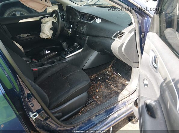 3N1AB7AP4JY333850 2018 NISSAN SENTRA Blue Widok wnętrza z przodu
