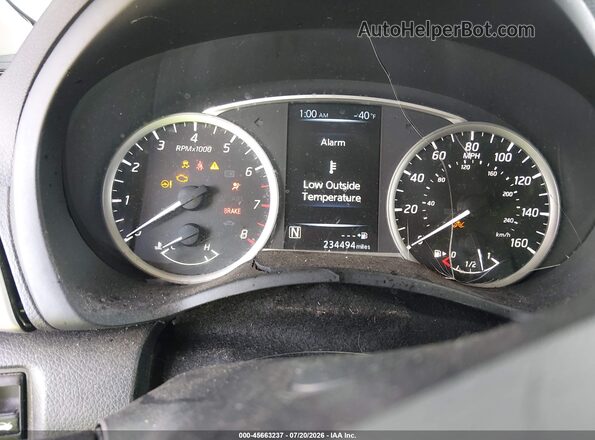 3N1AB7AP4JY333850 2018 NISSAN SENTRA Blue Widok tylnych siedzeń