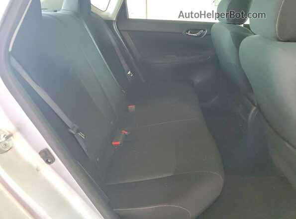 3N1AB7AP4KY205870 2019 NISSAN SENTRA Серебряный Вид задних сидений