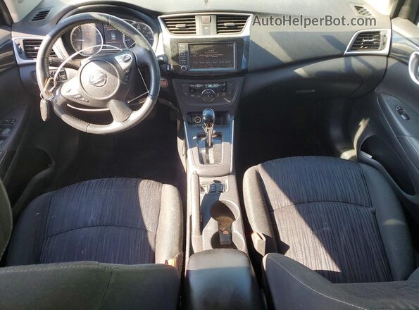 3N1AB7AP4KY301062 2019 NISSAN SENTRA White Vista del salpicadero
