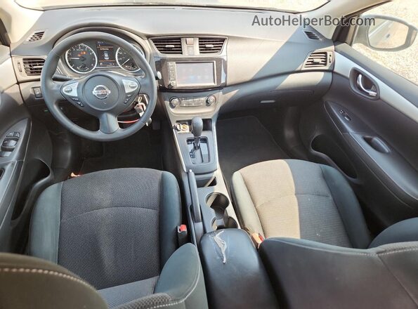 3N1AB7AP4KY327256 2019 NISSAN SENTRA Gray Widok deski rozdzielczej
