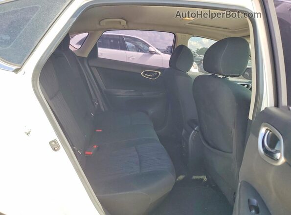 3N1AB7AP4KY393242 2019 NISSAN SENTRA White Հետևի նստատեղերի տեսք