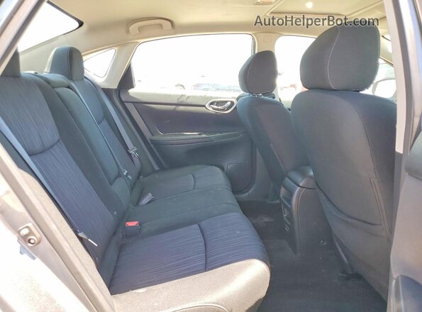 3N1AB7AP4KY431228 2019 NISSAN SENTRA Gray Հետևի նստատեղերի տեսք