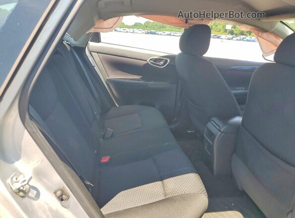 3N1AB7AP5GY255233 2016 NISSAN SENTRA Silver Widok tylnych siedzeń