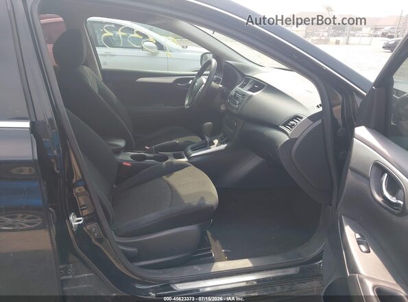 3N1AB7AP5HY339425 2017 NISSAN SENTRA Черный Вид салона спереди