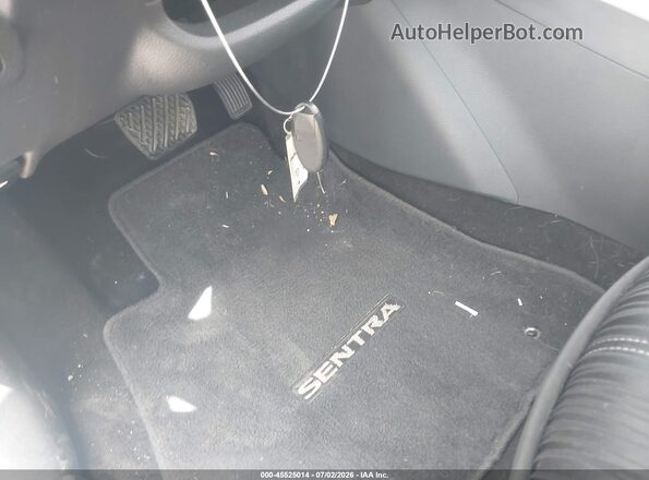 3N1AB7AP5HY367001 2017 NISSAN SENTRA White Dashboard view
