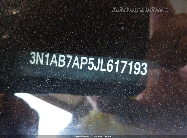 3N1AB7AP5JL617193 2018 NISSAN SENTRA Gray Widok komory silnika