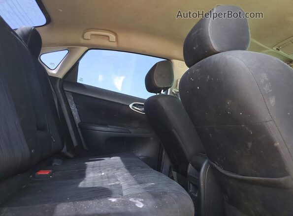 3N1AB7AP5JL626332 2018 NISSAN SENTRA Gray Widok tylnych siedzeń