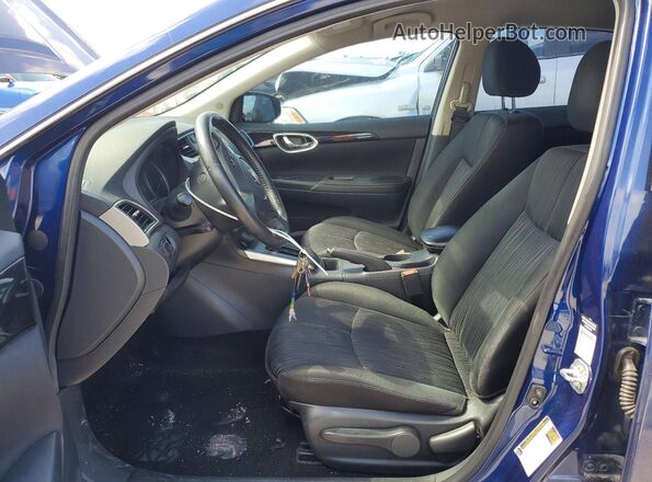 3N1AB7AP5JL640411 2018 NISSAN SENTRA Blue Вид салону спереду