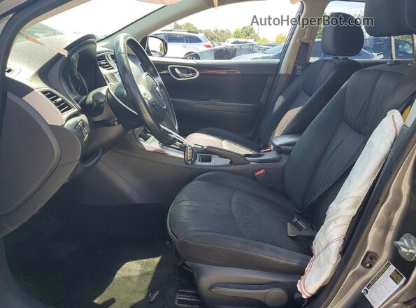 3N1AB7AP5JL660609 2018 NISSAN SENTRA Gray წინა სალონის ხედი