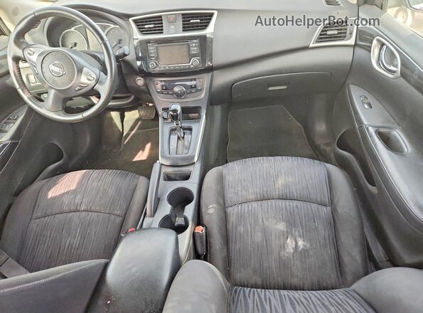 3N1AB7AP5JY239329 2018 NISSAN SENTRA Черный Вид панели приборов