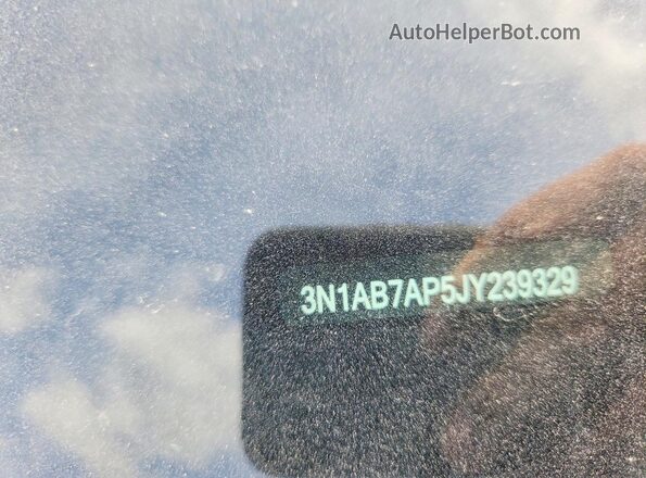 3N1AB7AP5JY239329 2018 NISSAN SENTRA Черный Вид подкапотного пространства