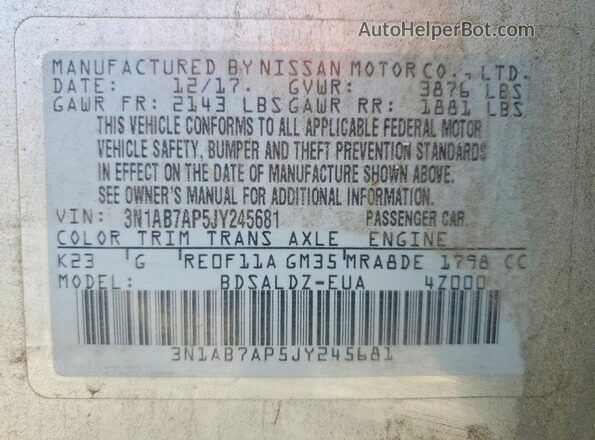 3N1AB7AP5JY245681 2018 NISSAN SENTRA Серебряный Вид подкапотного пространства