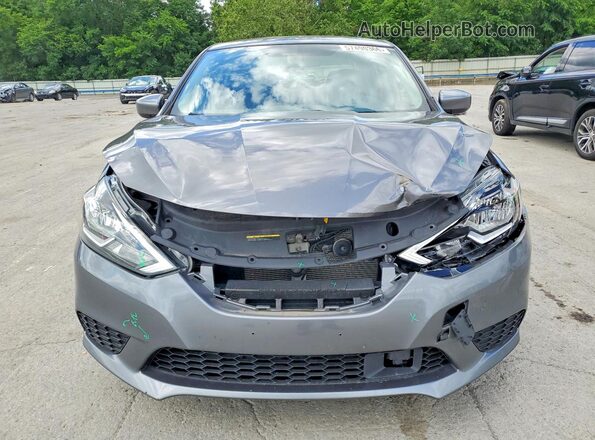 3N1AB7AP5JY333601 2018 NISSAN SENTRA Серебряный Вид спереди