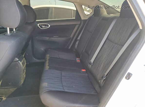 3N1AB7AP5KL605000 2019 NISSAN SENTRA Silver Widok tylnych siedzeń