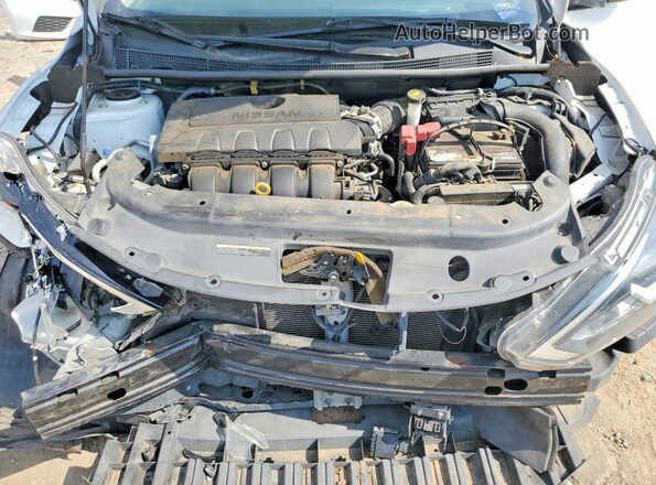 3N1AB7AP5KY242121 2019 NISSAN SENTRA White Widok wnętrza z tyłu