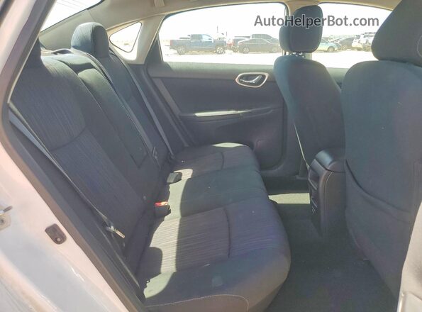 3N1AB7AP5KY374988 2019 NISSAN SENTRA White Vista de los asientos traseros